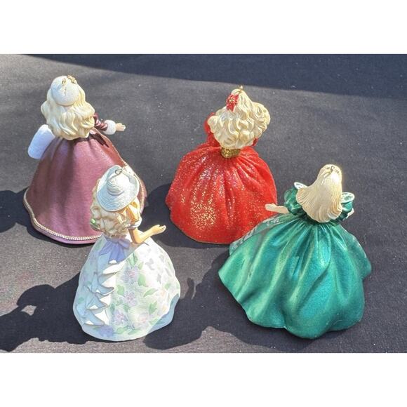 4 Vintage Barbie Christmas Hallmark Keepsake Ornaments No Boxes -LO9 - Picture 5 of 11